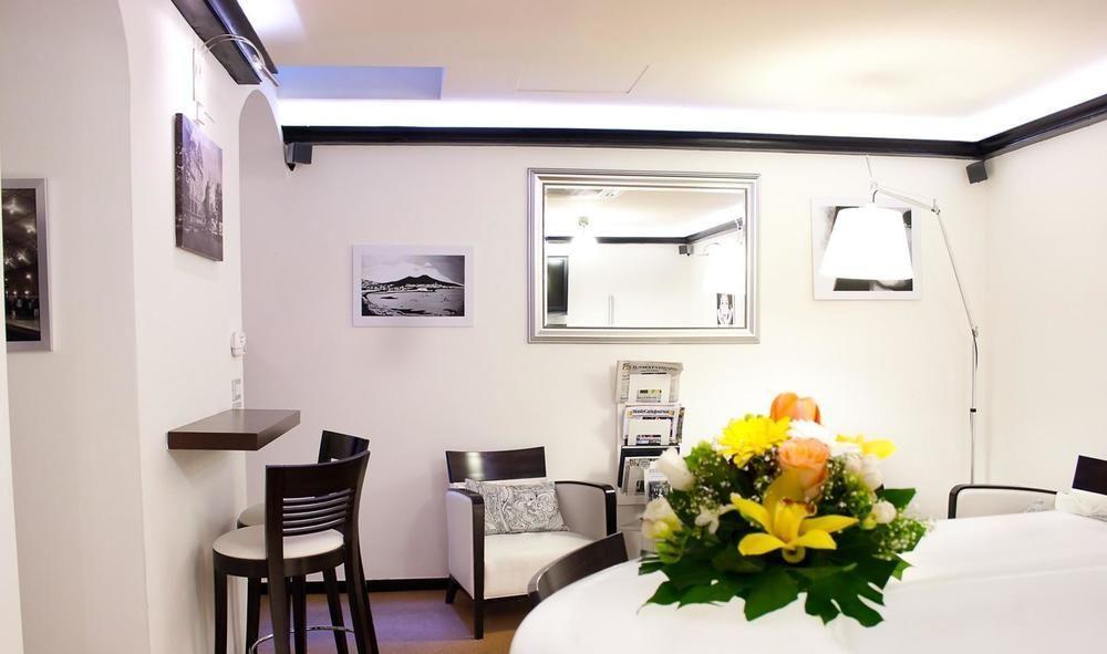 Plebiscito Apartment Naples Exterior photo
