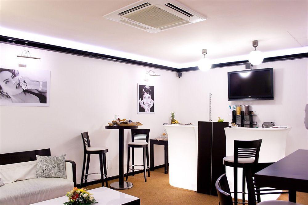 Plebiscito Apartment Naples Exterior photo